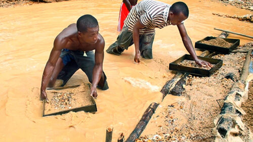 Artisanal Diamond Mining photo